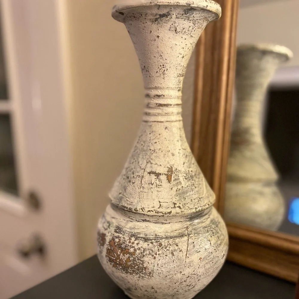 Textured Ceramic Pottery - Picture 2 of 5